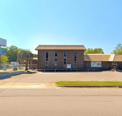 The Poplar Building – Premium Storage & Office Space in Dothan, AL